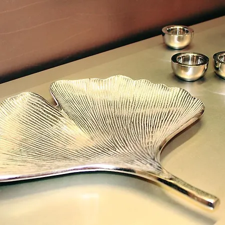 Milford Aparthotel 4*